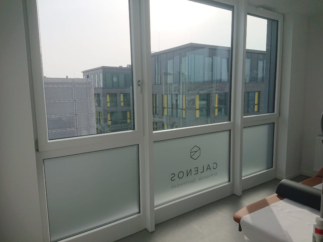 Sichtschutzfolie HELIX Arztpraxis Mainz