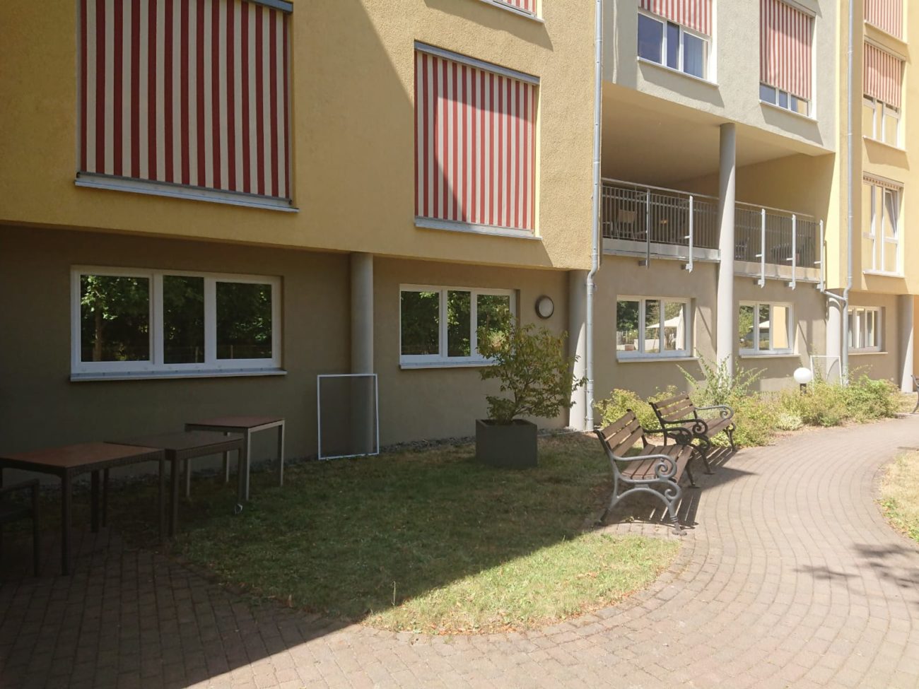 Sonnenschutzfolie Mainz – professionelle Montage